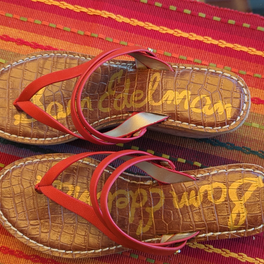Sam Edelman Red wedges. - Picture 4 of 6